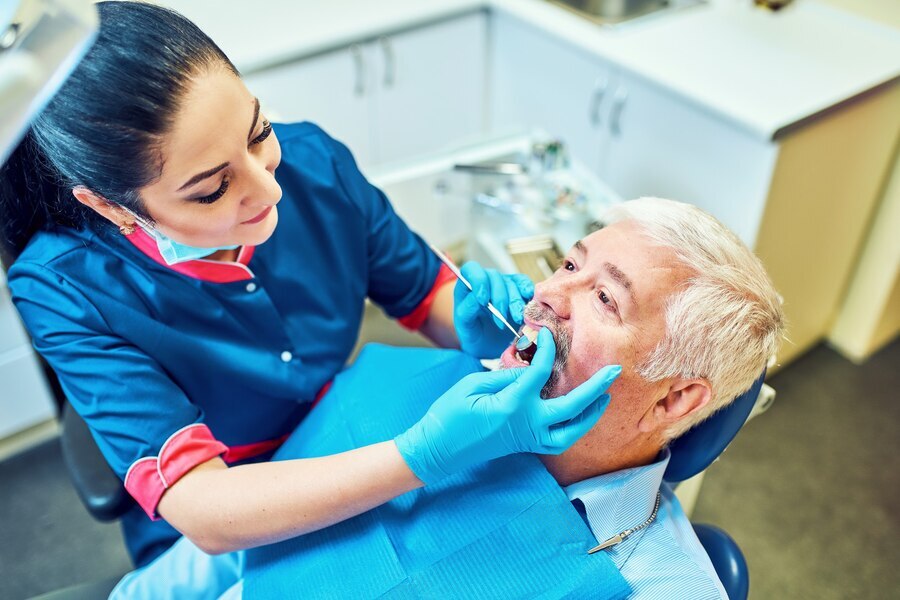 best Geriatric dentistry in pune, Laxmi road, Camp